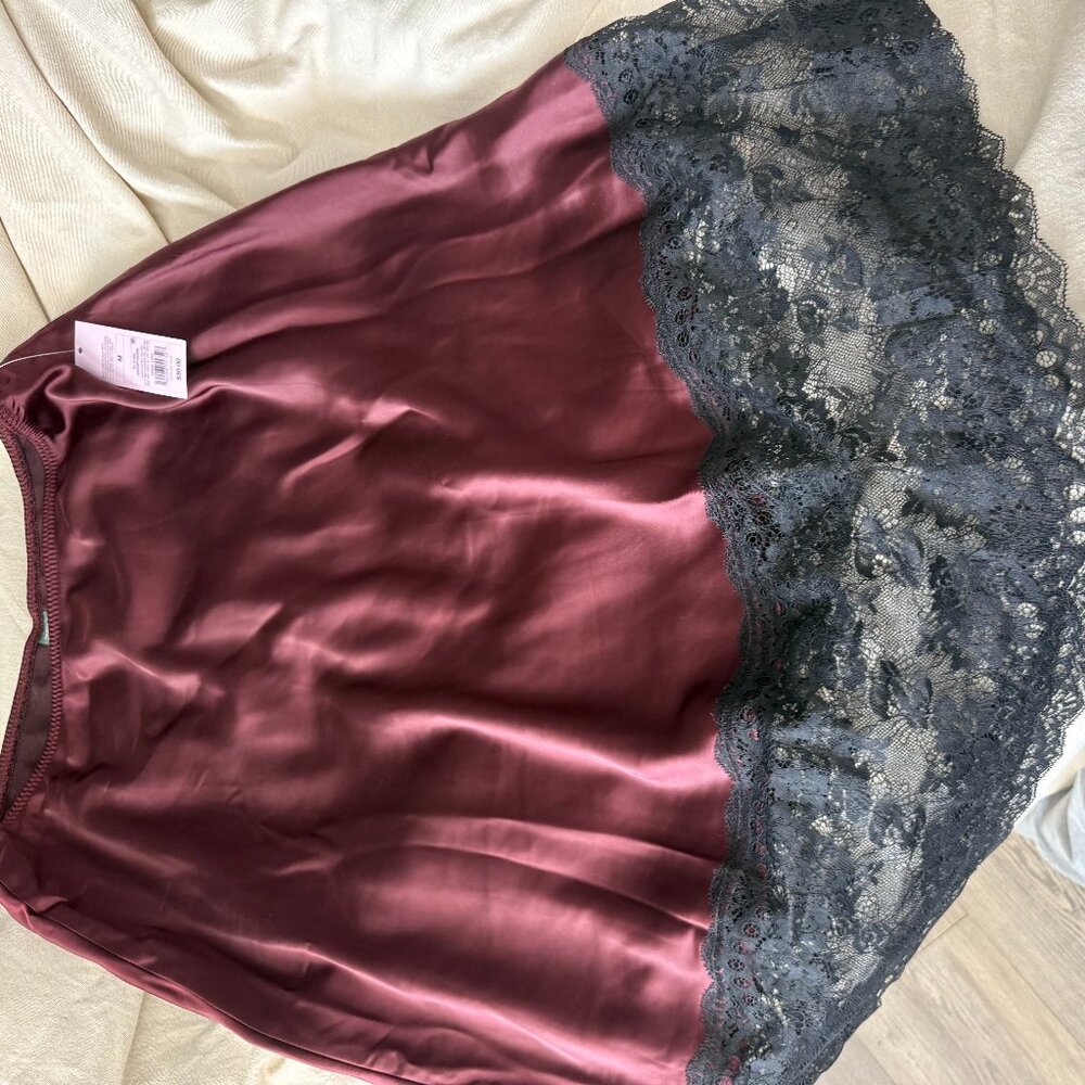 SATIN SKIRT with LACE
